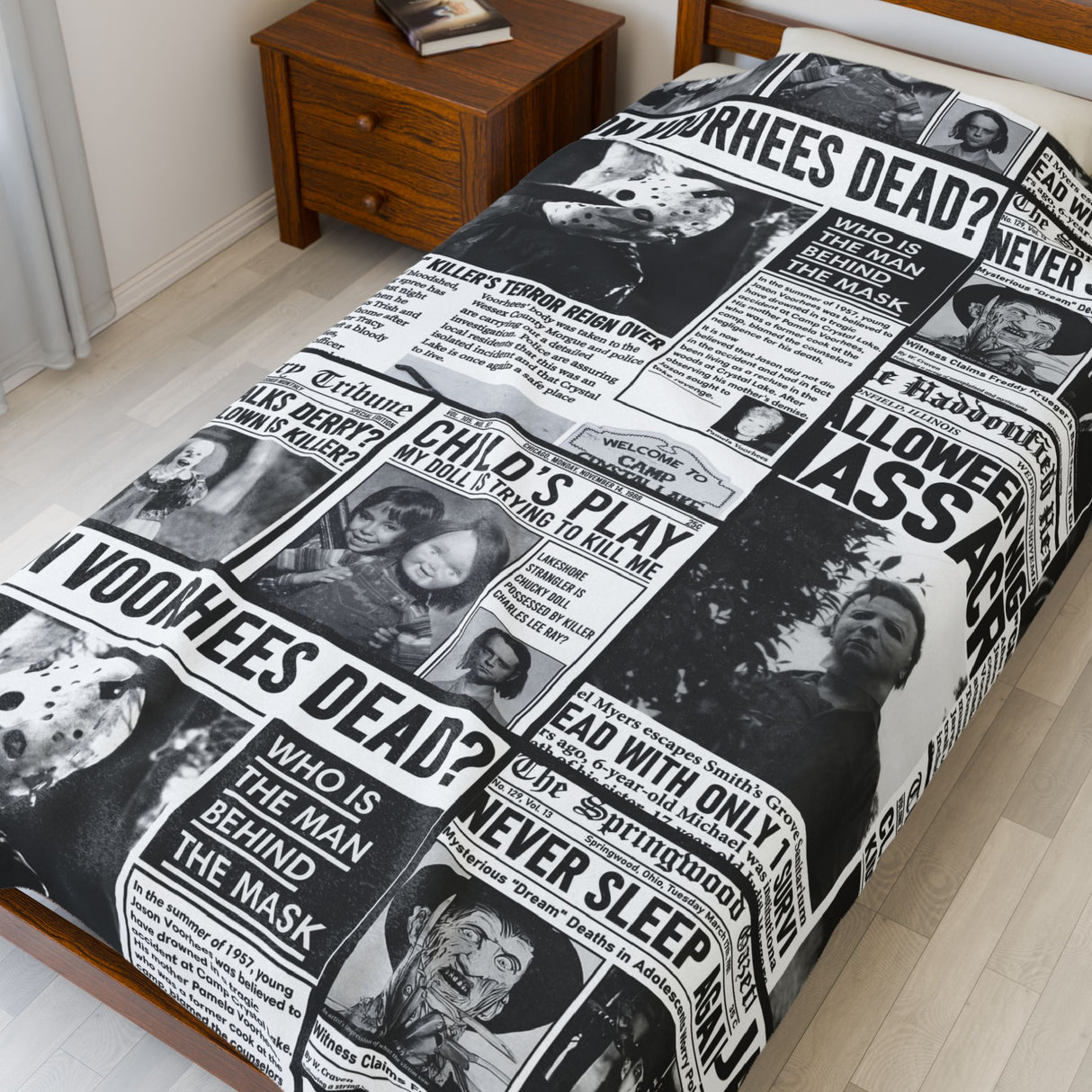 Halloween Scary Newspaper Style Velveteen Plush Blanket