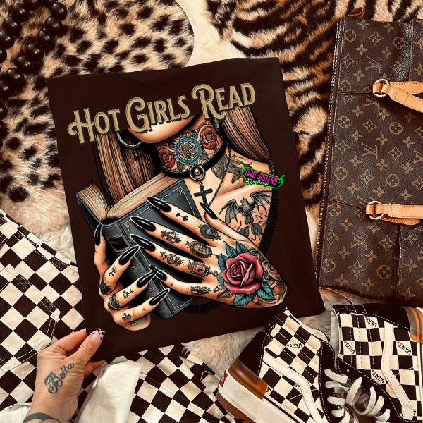 ***EXCLUSIVE***HOT GIRLS READ β Grunge, Alt & Punk Edition in Black, Espresso, or Ivory
