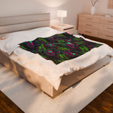 Gothic Velvet Throw Blanket, Cozy Halloween Decor, Soft Plush Bedding, Unique Gift for Her, Festival Home Accessory