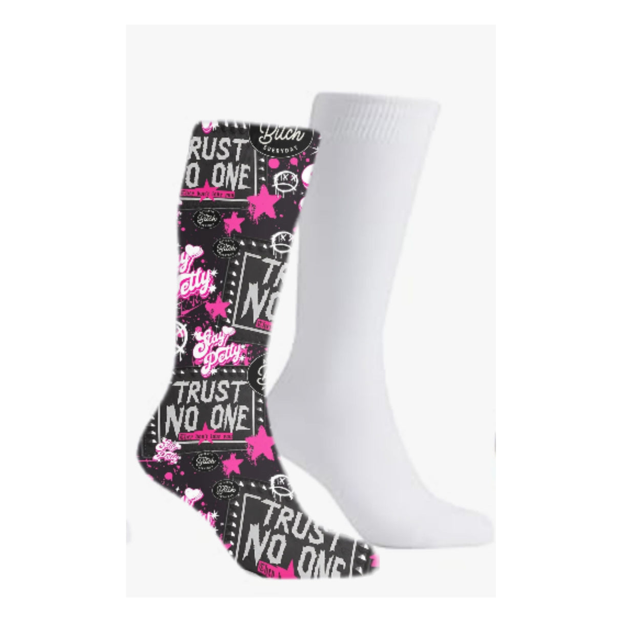 TRUST NO ONE SOCKS