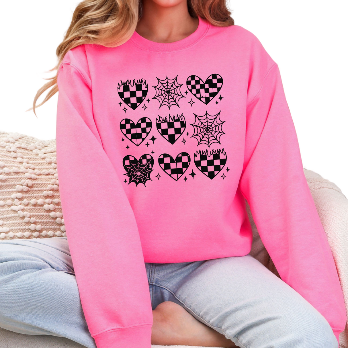 BLACK CHECKERED HEARTS & SPIDER WEBS COQUETTE SAFEY PINK SWEATSHIRT